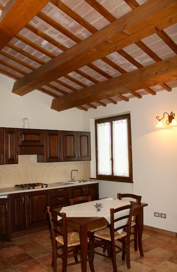 Agriturismo "Le Piagge" Castelplanio エクステリア 写真