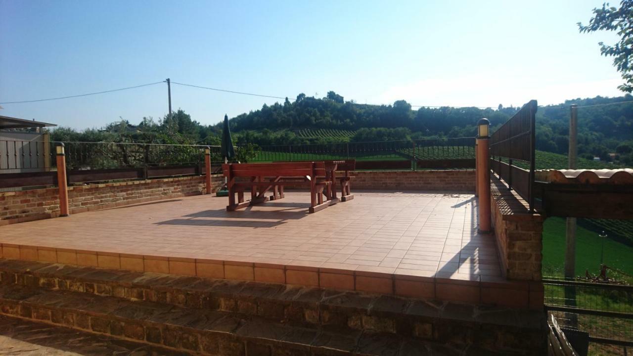 Agriturismo "Le Piagge" Castelplanio エクステリア 写真